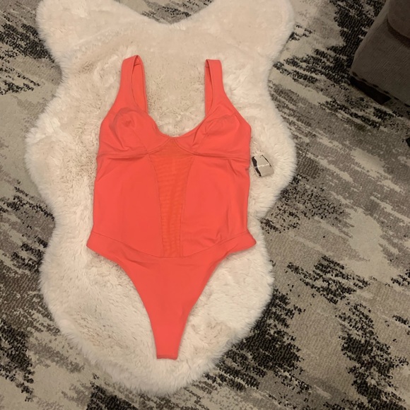 Free People Heart of gold body suit - Picture 3 of 6